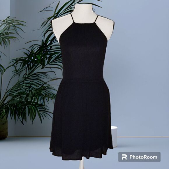 5/$25 Forever 21 craped midi dress - Picture 1 of 4